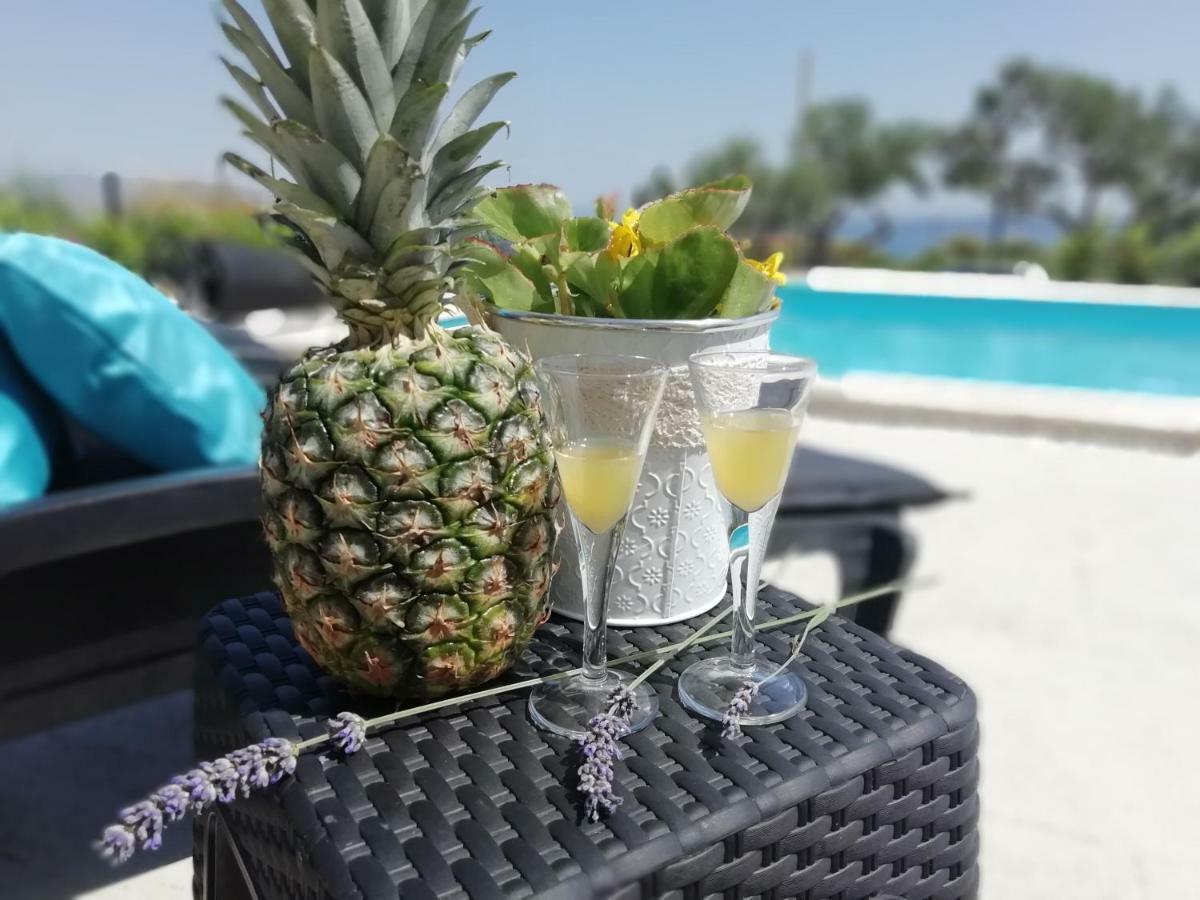 Villa Sky - Heating Pool Kaštel Novi Екстериор снимка