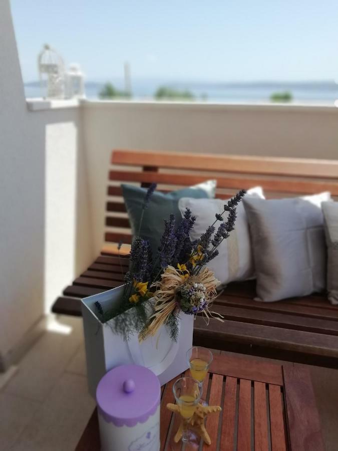 Villa Sky - Heating Pool Kaštel Novi Екстериор снимка